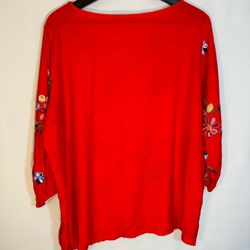Ann & Rose Boho Embroidered Red Floral 3/4 Puff Sleeve Tunic Top Blouse Size 1X - Picture 2 of 10
